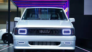 Isuzu Bikin Pikap Jadul tapi Futuristis yang Curi Perhatian di Thailand